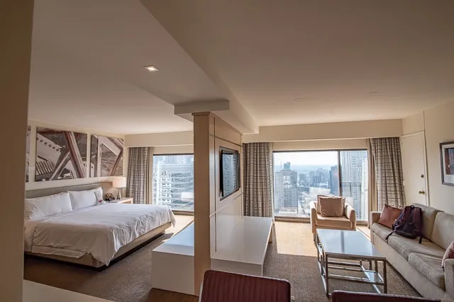 10009 magnificent mile