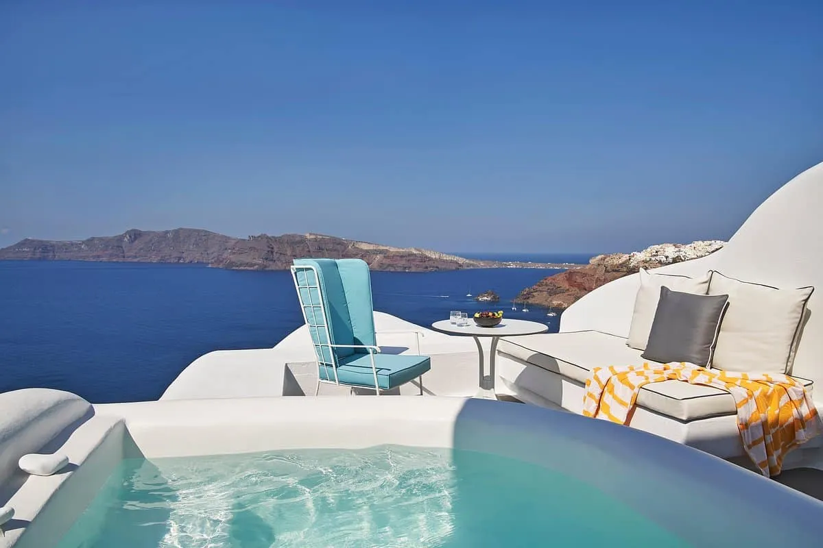 10040 santorini sunset dinner