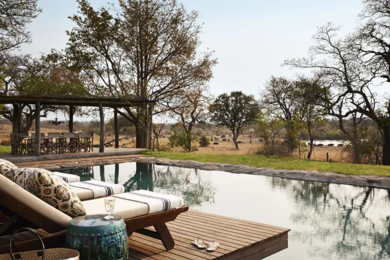 /img/10063-south-africa-safari-packing.webp