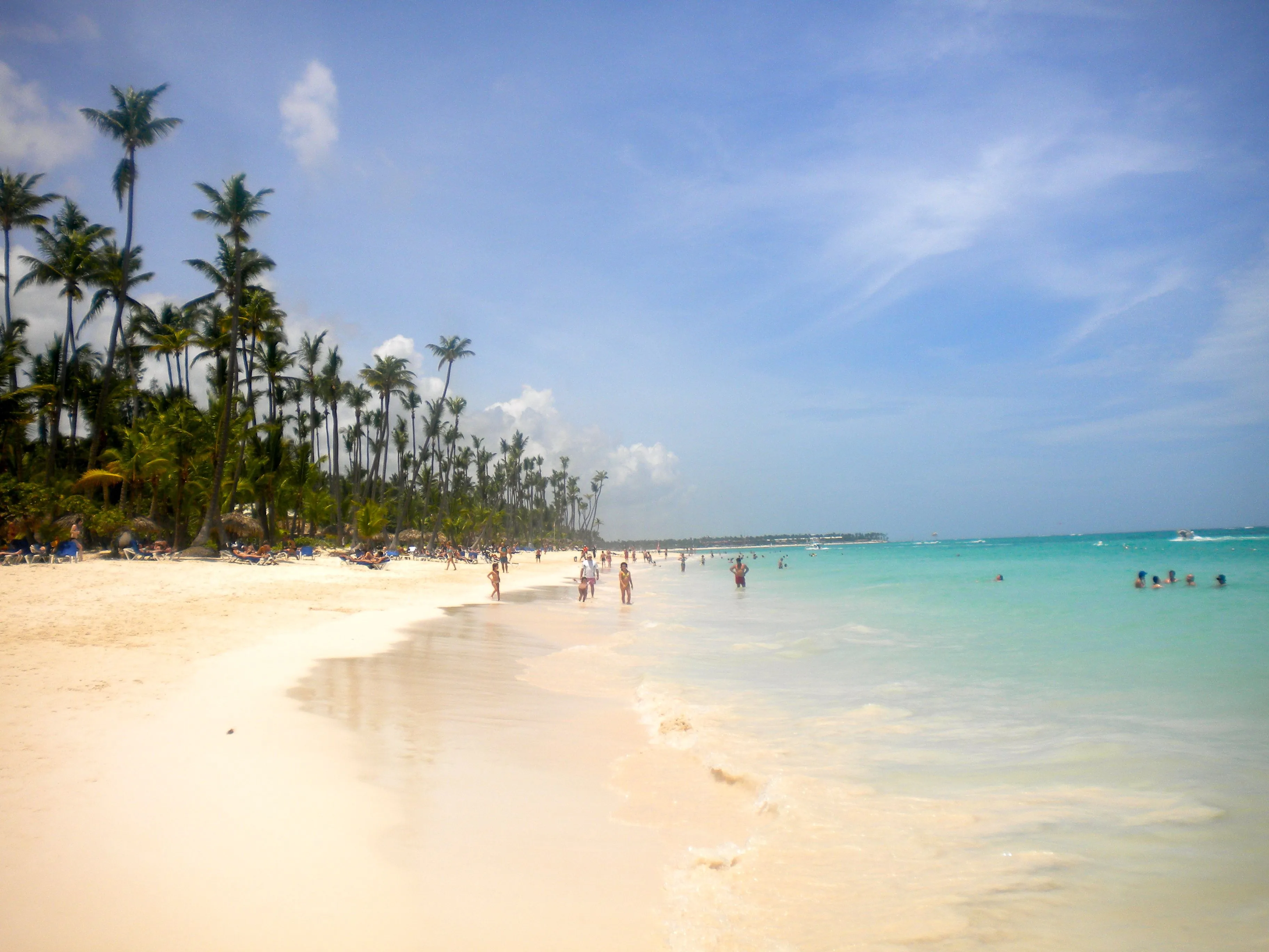 10065 punta cana honeymoon couple