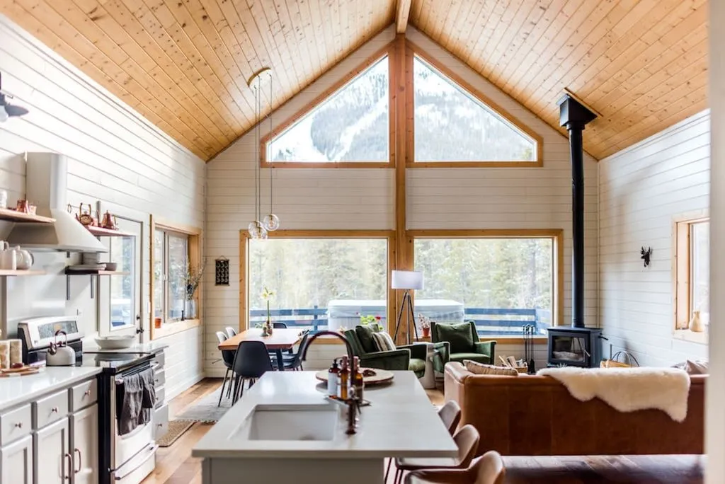 10169 denver cabin kitchen