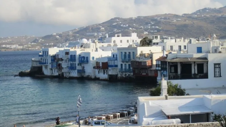 10221 mykonos honeymoon hotel