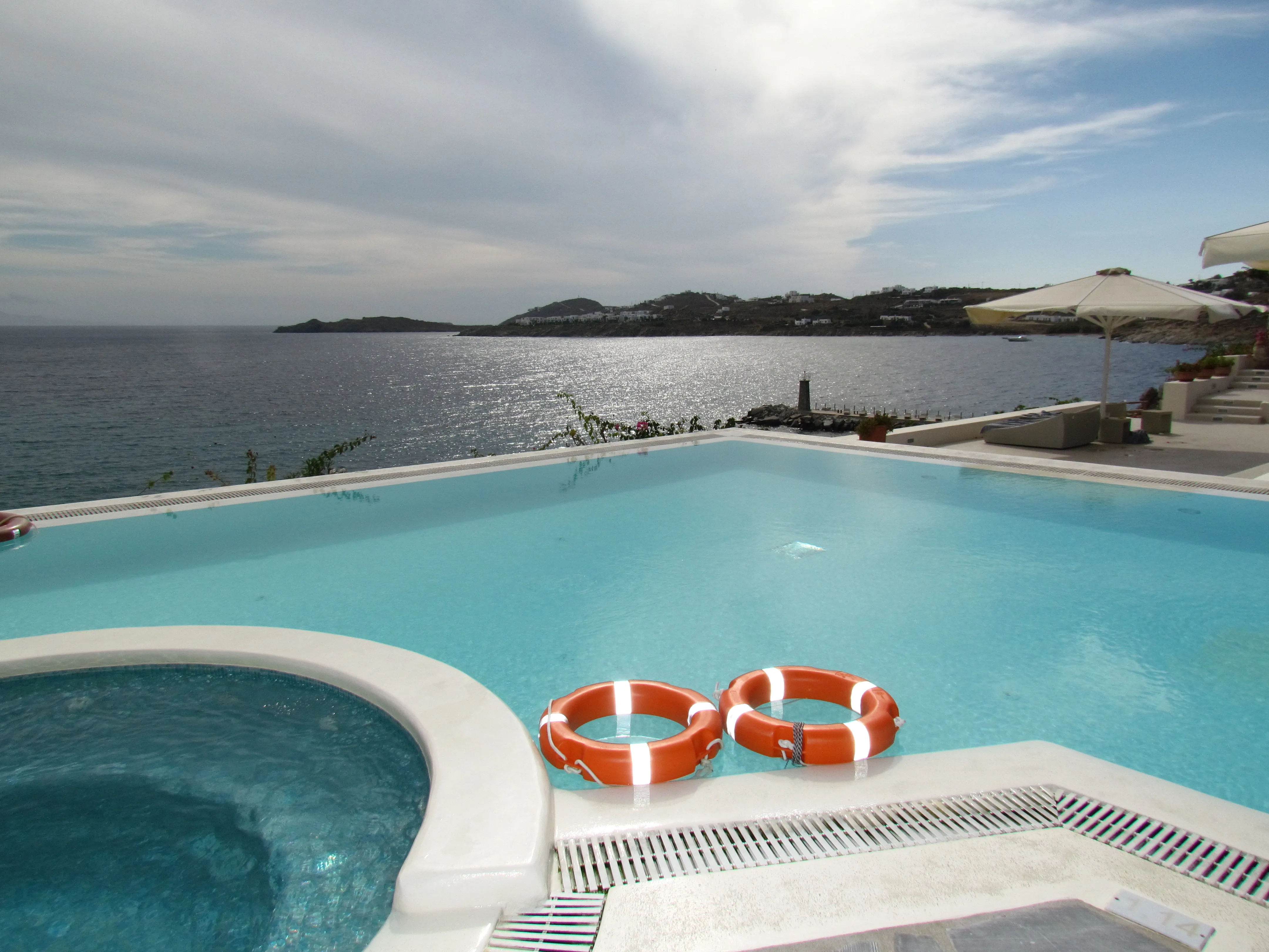 /img/10221-mykonos-travel-tips.webp