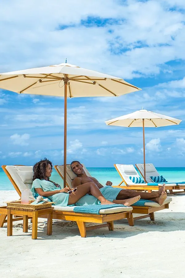 10272 caribbean honeymoon couple